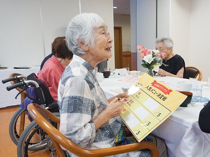 冷凍弁当試食会の様子２