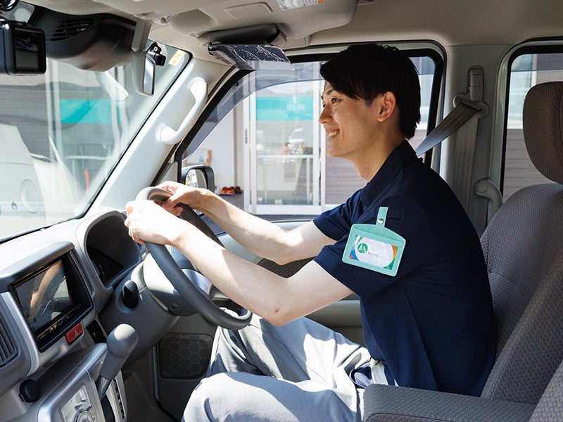 安全運転をするスタッフ0